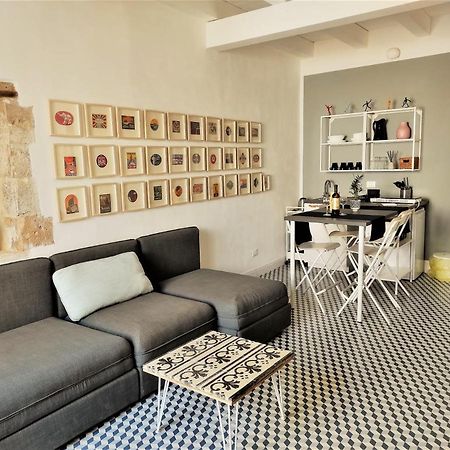 Suite Bagnara- Ortigia Holidays Сиракуза Екстериор снимка