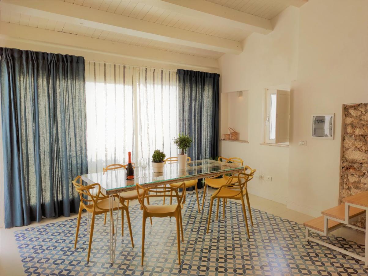 Suite Bagnara- Ortigia Holidays Сиракуза Екстериор снимка
