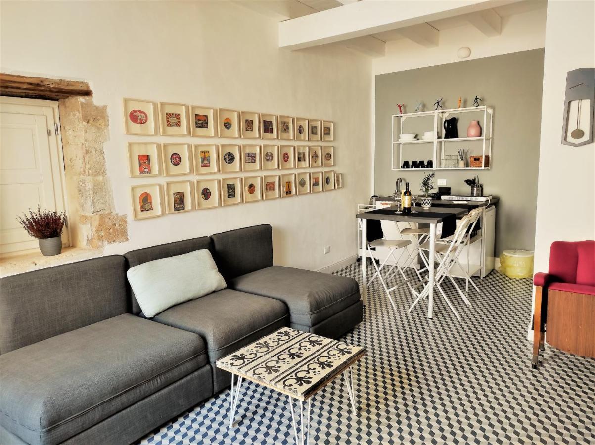 Suite Bagnara- Ortigia Holidays Сиракуза Екстериор снимка